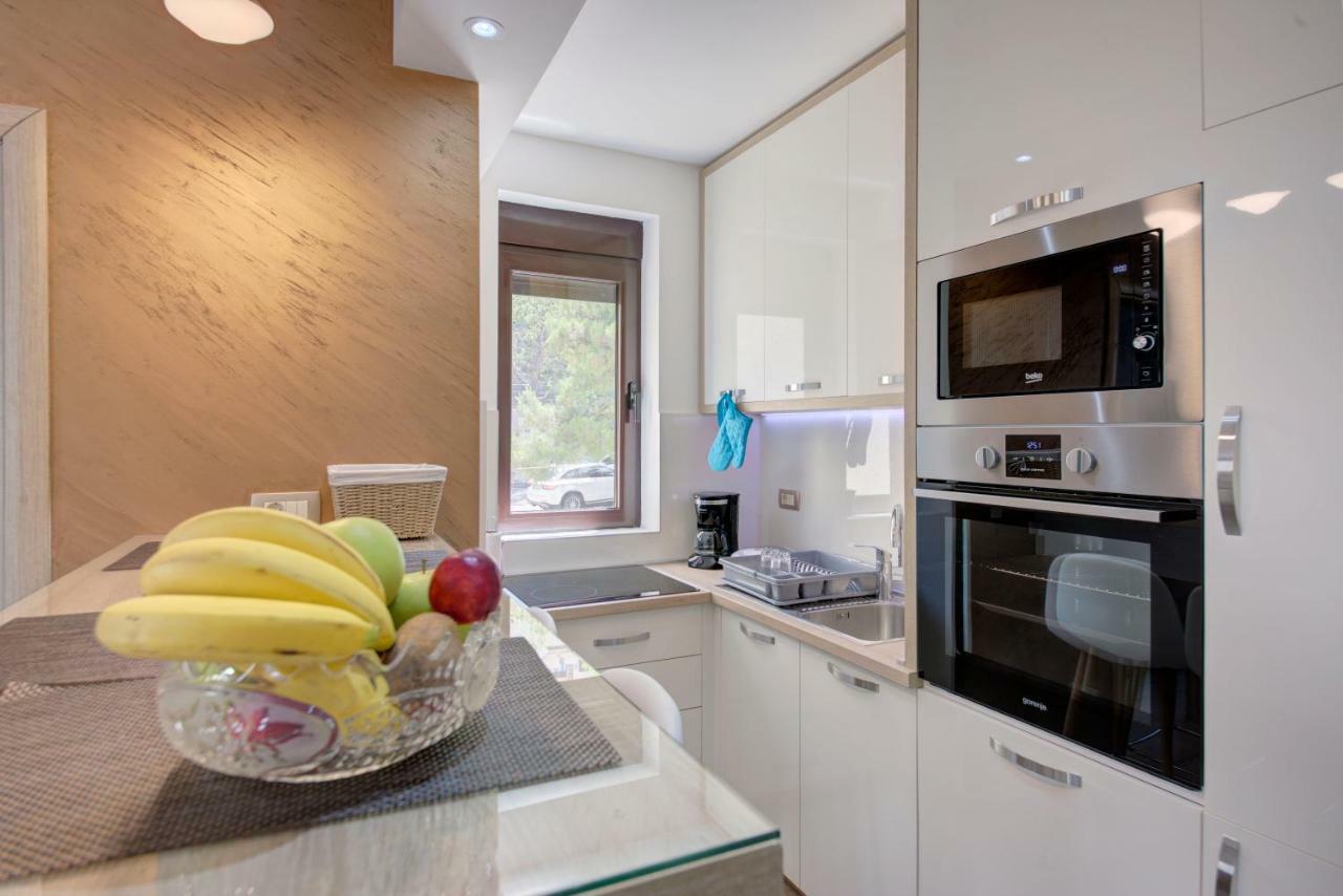Apartment Medusa Risan Dış mekan fotoğraf