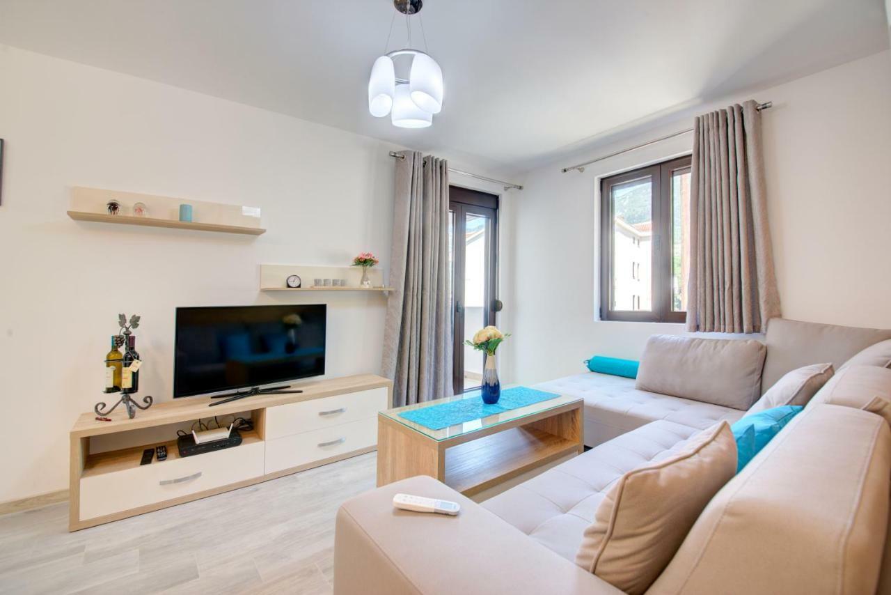 Apartment Medusa Risan Dış mekan fotoğraf